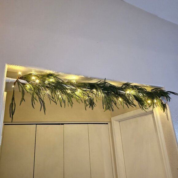 Artificial Greenery Garland With Battery-Powered LED Lights For Indoor Décor 6FT - Picture 1 of 6